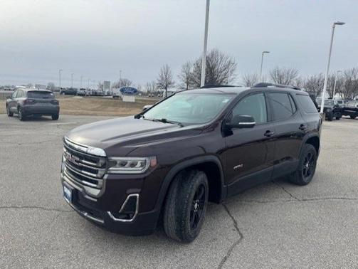 2020 GMC Acadia AT4
