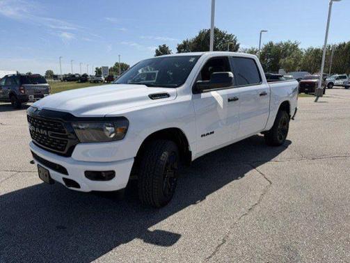 Bright White Clearcoat 2023 RAM 1500 BIG HORN/LONE STAR