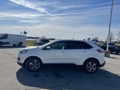 STAR WHITE 2024 Ford Edge SEL