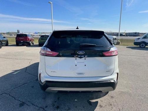 STAR WHITE 2024 Ford Edge SEL