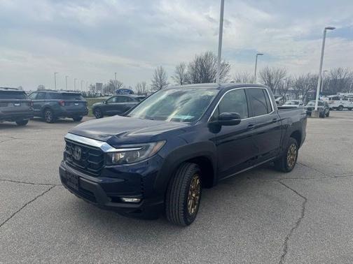 Black 2023 Honda Ridgeline RTL