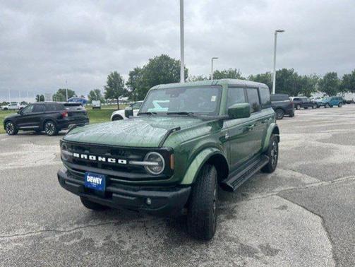 Green Metallic 2025 Ford Bronco Outer Banks