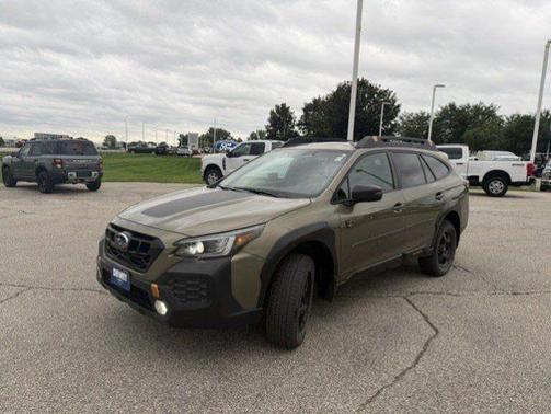 Autumn Green Metallic 2024 Subaru Outback WILDERNESS