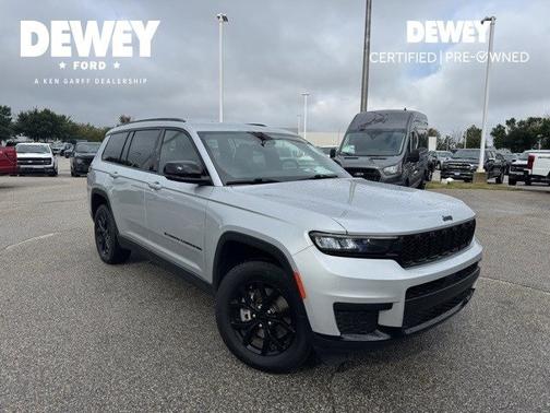 2024 Jeep Grand Cherokee LAREDO