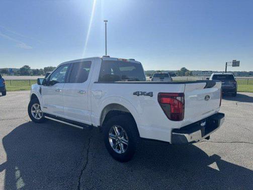 Oxford White 2025 Ford F-150 XLT