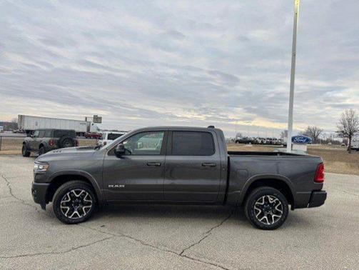 Granite Crystal Clearcoat Metallic 2025 RAM 1500 LARAMIE