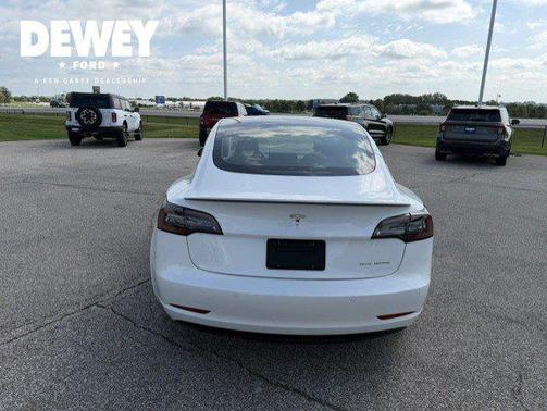 White 2021 Tesla Model 3 Long Range