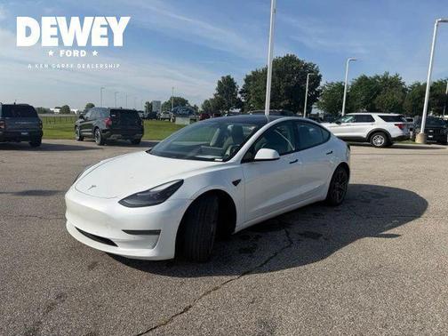 White 2021 Tesla Model 3 Long Range