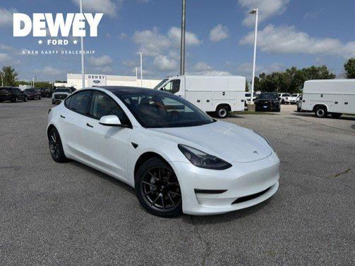White 2021 Tesla Model 3 Long Range