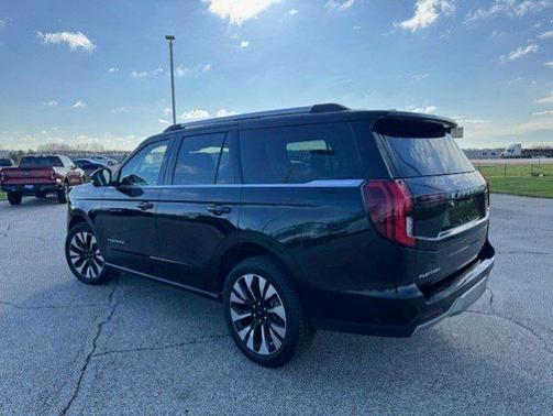 AGATE BLACK METALLIC 2025 Ford Expedition PLATINUM