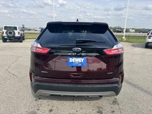 2022 Ford Edge SEL