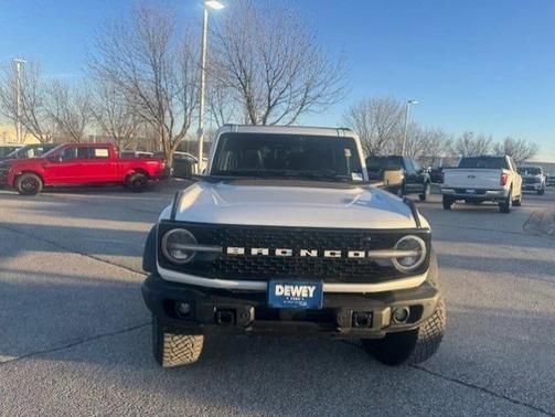2023 Ford Bronco WILDTRAK