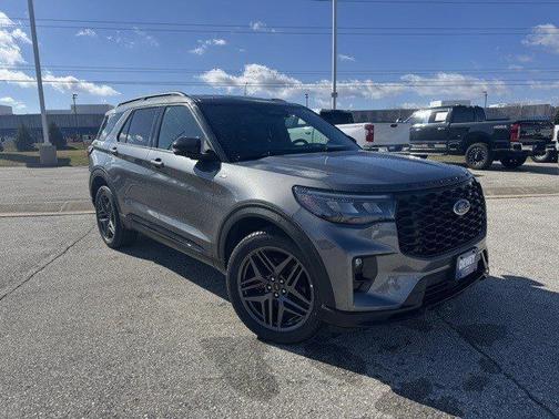 CARBONIZED GRAY METALLIC 2025 Ford Explorer ST-LINE