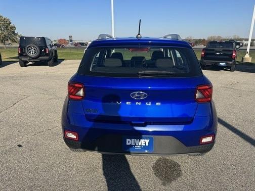 2024 Hyundai VENUE SEL