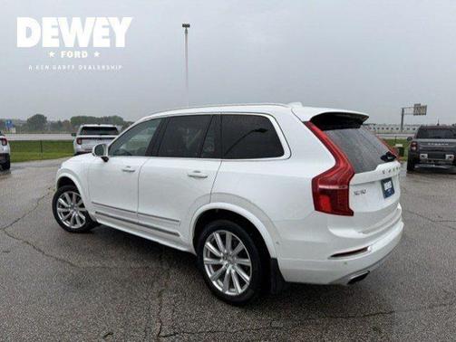 Crystal White 2018 Volvo XC90 T6 INSCRIPTION