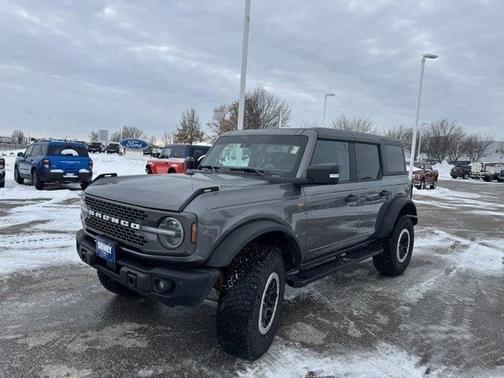 2023 Ford Bronco 
