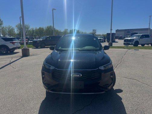 Black Metallic 2023 Ford Escape ST-Line Select
