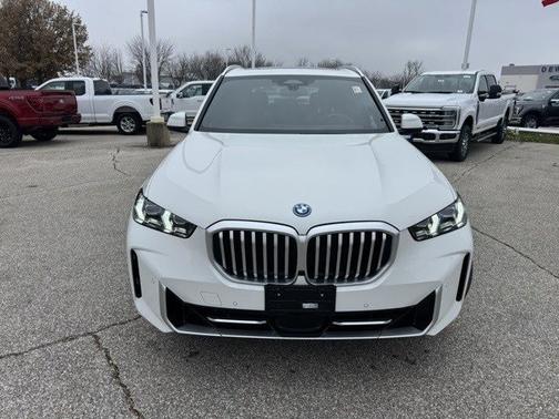 2025 BMW X5 XDRIVE50E