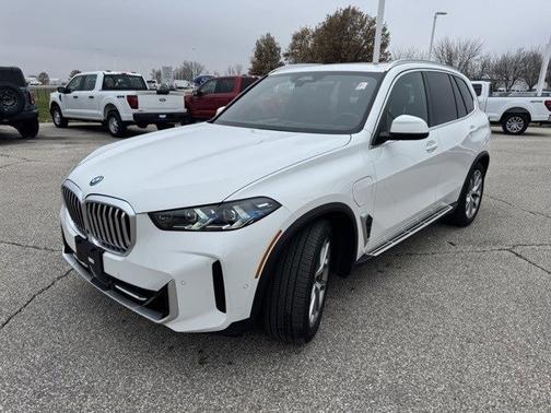 2025 BMW X5 XDRIVE50E