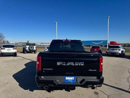 2025 RAM 1500 LARAMIE