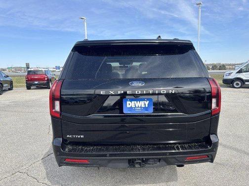 Black Metallic 2025 Ford Expedition Active