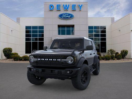 Shadow Black 2026 Ford Bronco Badlands