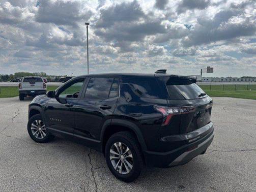 Mosaic Black Metallic 2025 Chevrolet Equinox LT