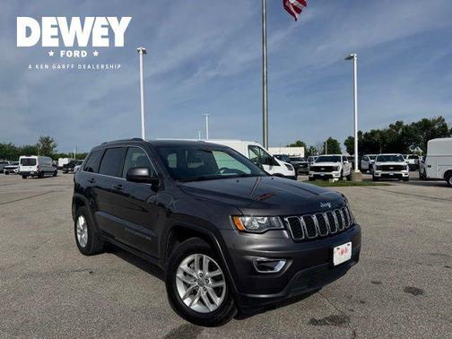 Granite Crystal Metallic Clearcoat 2018 Jeep Grand Cherokee Laredo E