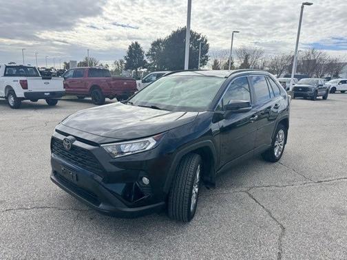 2019 Toyota RAV4 XLE PREMIUM