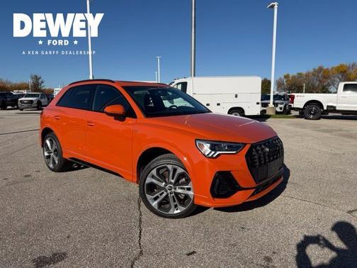 Pulse Orange 2022 Audi Q3 45 S LINE QUATTRO PREMIUM