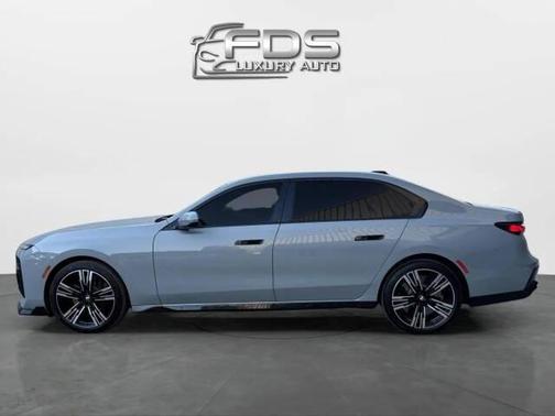 2025 BMW 760 i xDrive