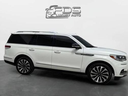 2024 Lincoln Navigator Reserve