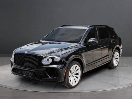 Beluga 2022 Bentley Bentayga V8