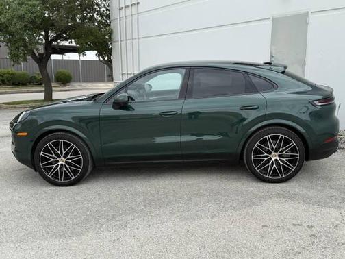 2024 Porsche Cayenne S