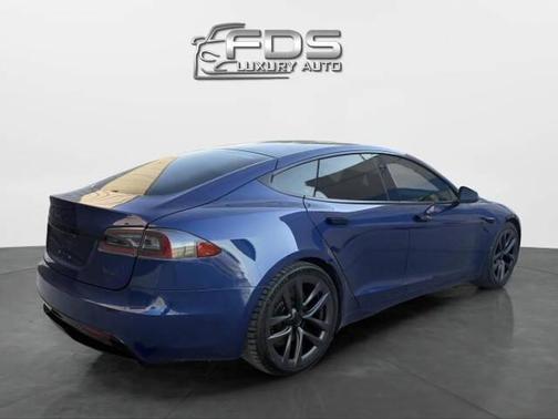 2021 Tesla Model S Plaid