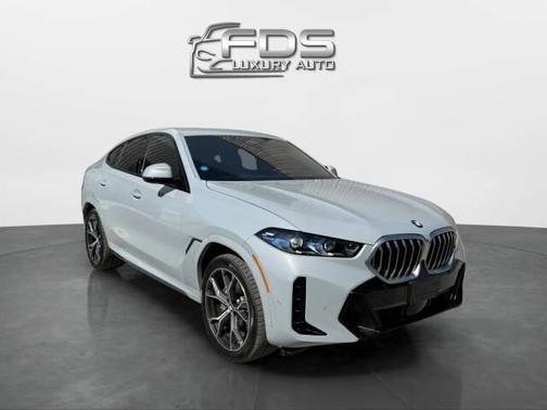 2025 BMW X6 xDrive40i