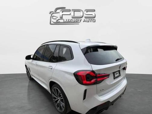 2024 BMW X3 M40i