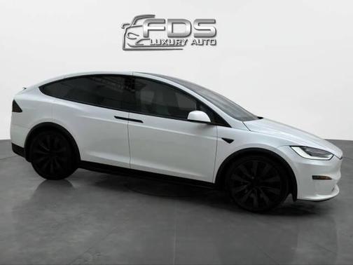 2023 Tesla Model X Standard Range