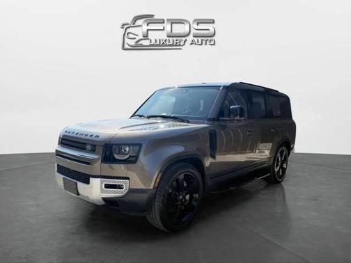 2024 Land Rover Defender 130 P300 S