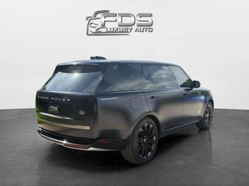 2023 Land Rover Range Rover P400 SE