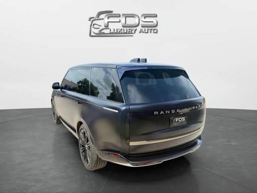 2023 Land Rover Range Rover P400 SE