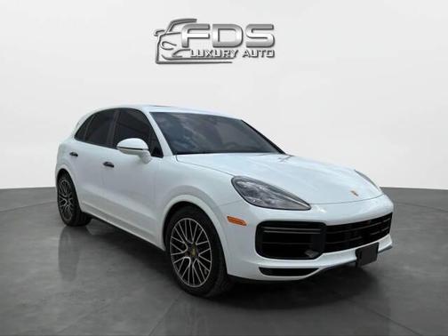 2023 Porsche Cayenne Turbo
