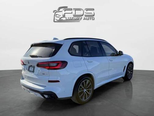 2023 BMW X5 sDrive40i