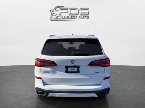 2023 BMW X5 sDrive40i