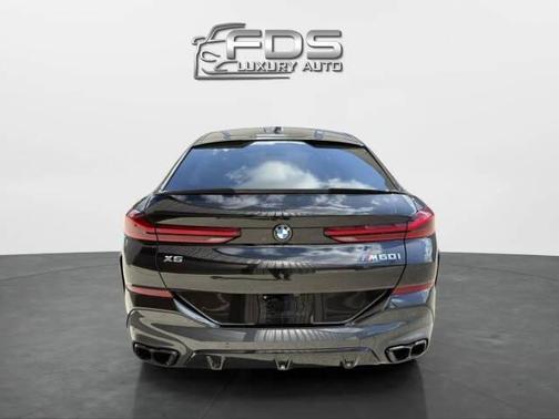 2024 BMW X6 M60i