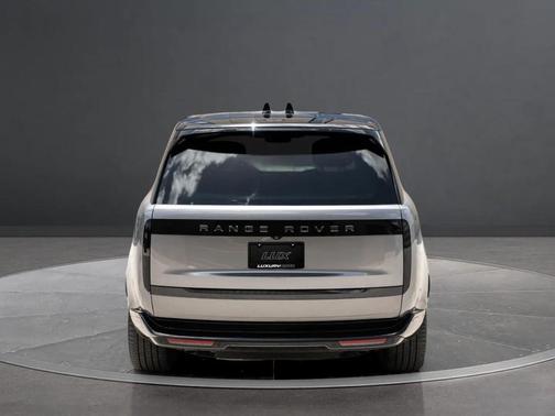 Eiger Grey Metallic 2025 Land Rover Range Rover P530 Autobiography