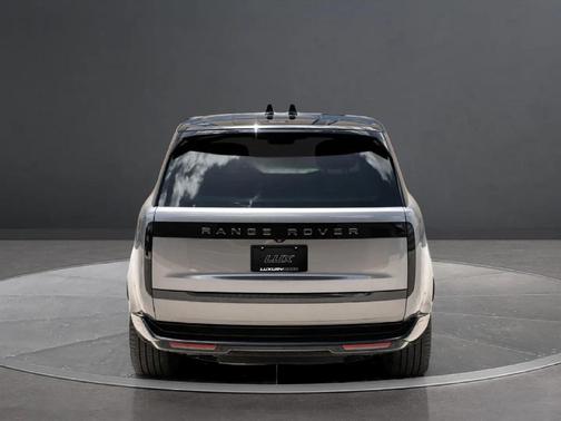 Eiger Grey Metallic 2025 Land Rover Range Rover P530 Autobiography