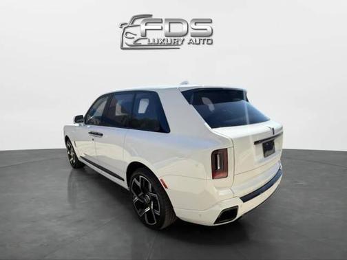 2025 Rolls-Royce Cullinan 