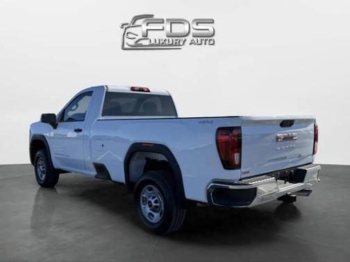 2025 GMC Sierra 2500 Pro
