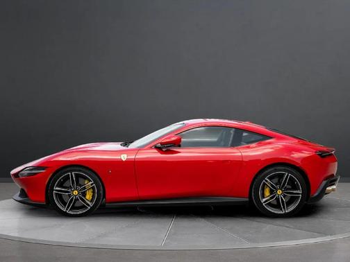 Rosso Corsa 2022 Ferrari Roma Base 2dr Coupe